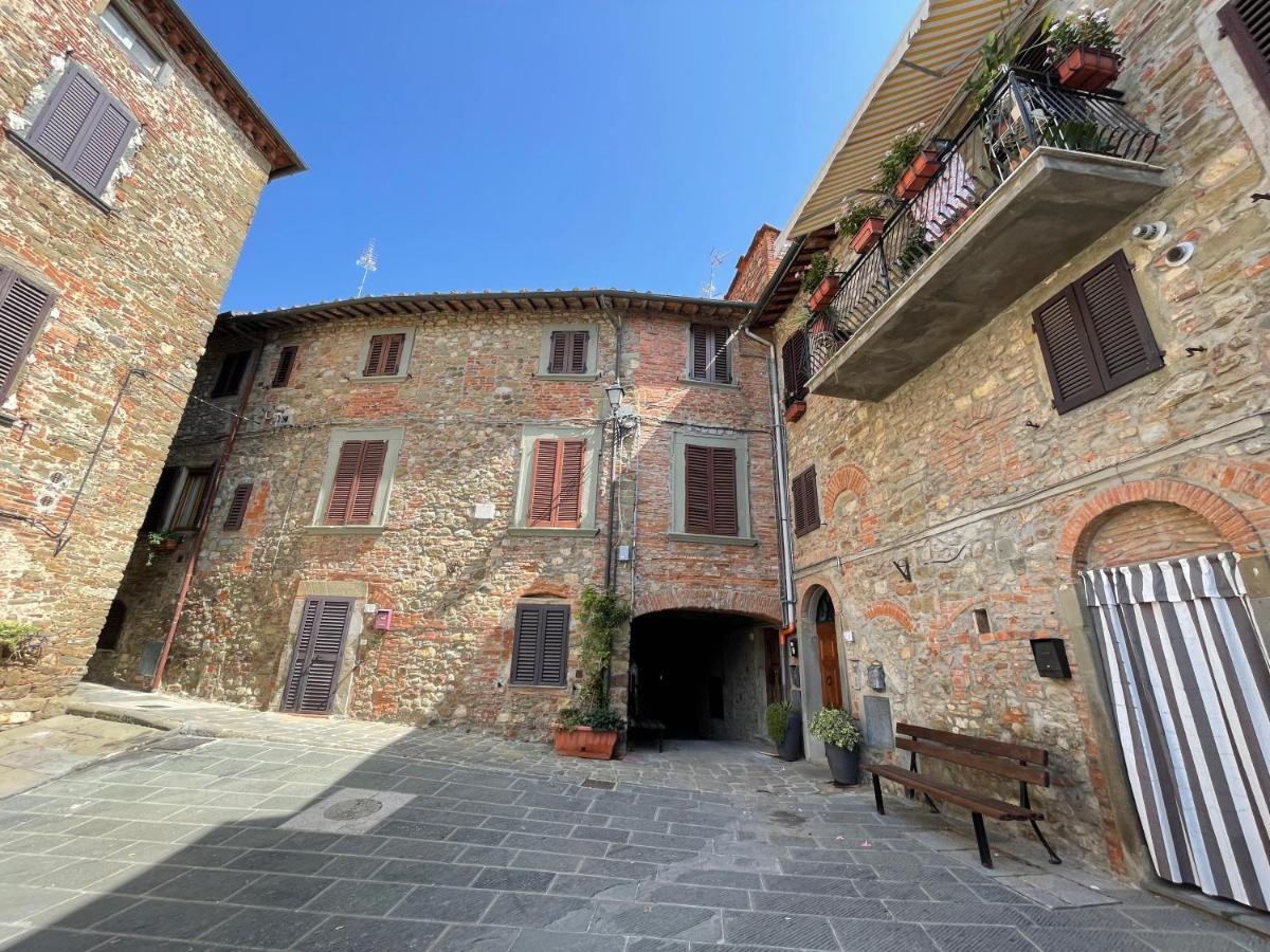 Willa La Casa In Castello Ambra Zewnętrze zdjęcie